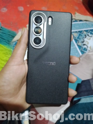 Tecno Camon 40 pro 5g